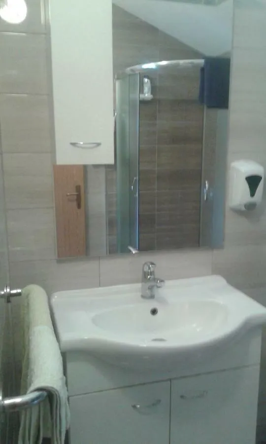 Holiday home Kuca Za Odmor Dragnjevica Villa Sali